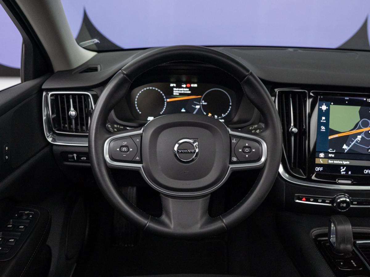 volvo-v60-2021-hibrido-a-gasolina-1969cc