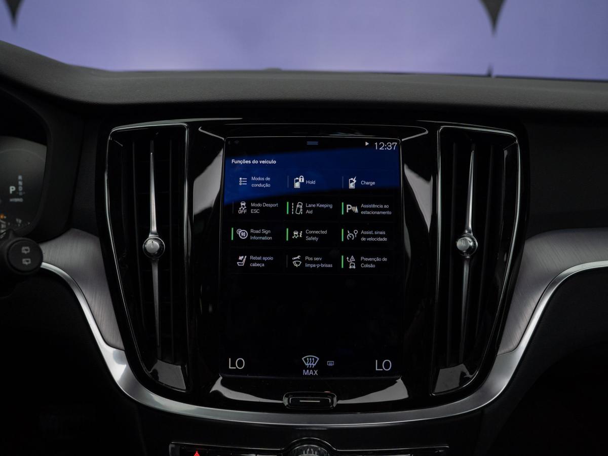 volvo-v60-2021-hibrido-a-gasolina-1969cc