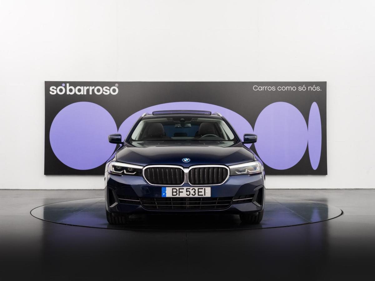 bmw-serie-5-2023-hibrido-a-gasolina-1998cc