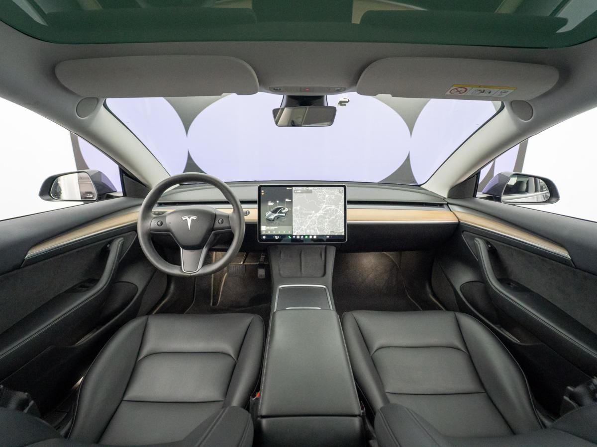 tesla-model-3-2023-eletrico-500cc