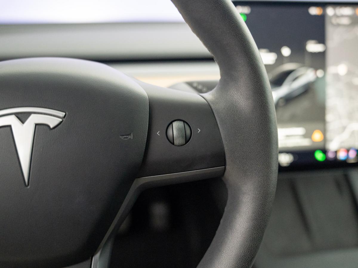 tesla-model-3-2023-eletrico-500cc