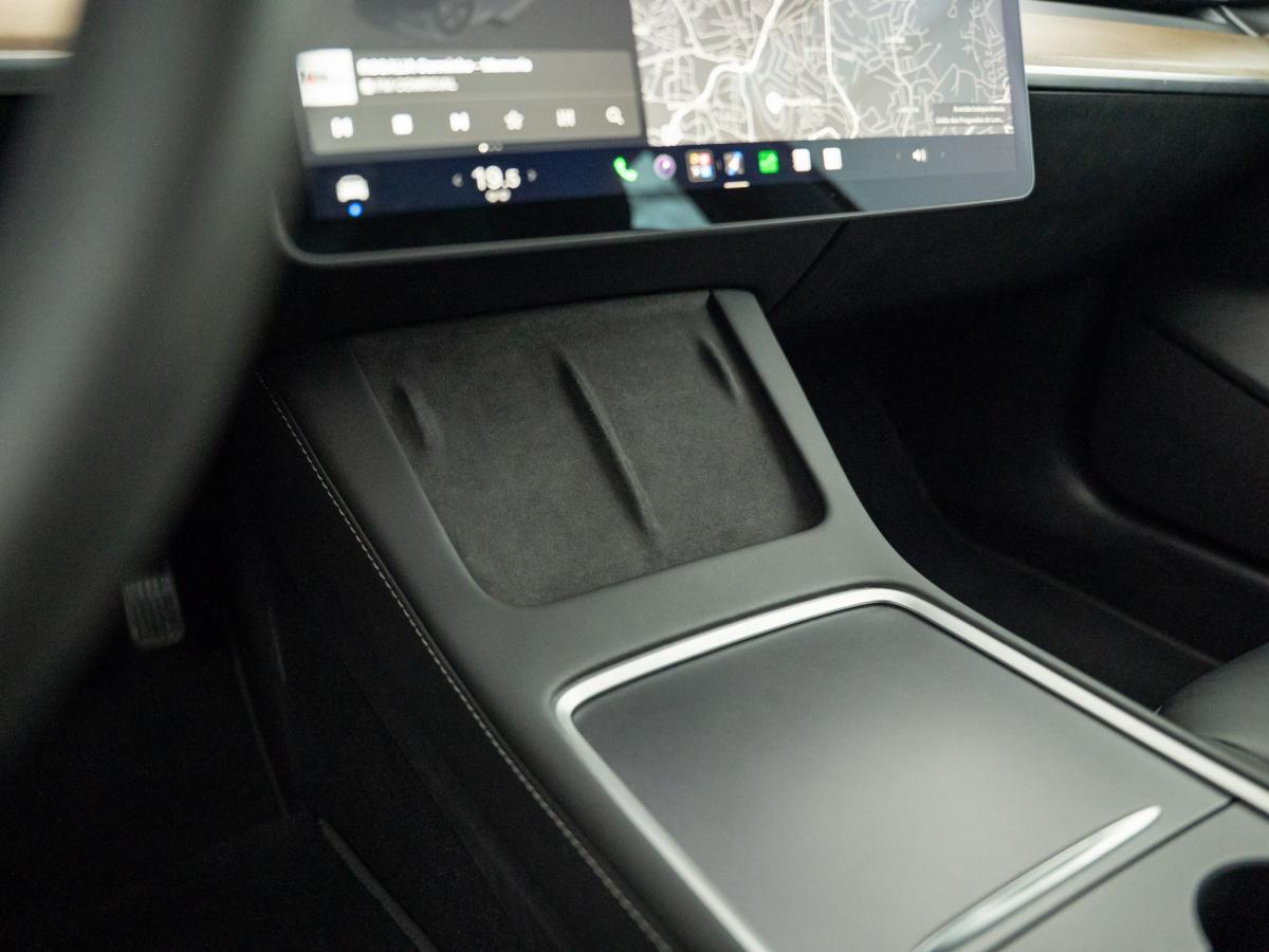 tesla-model-3-2023-eletrico-500cc