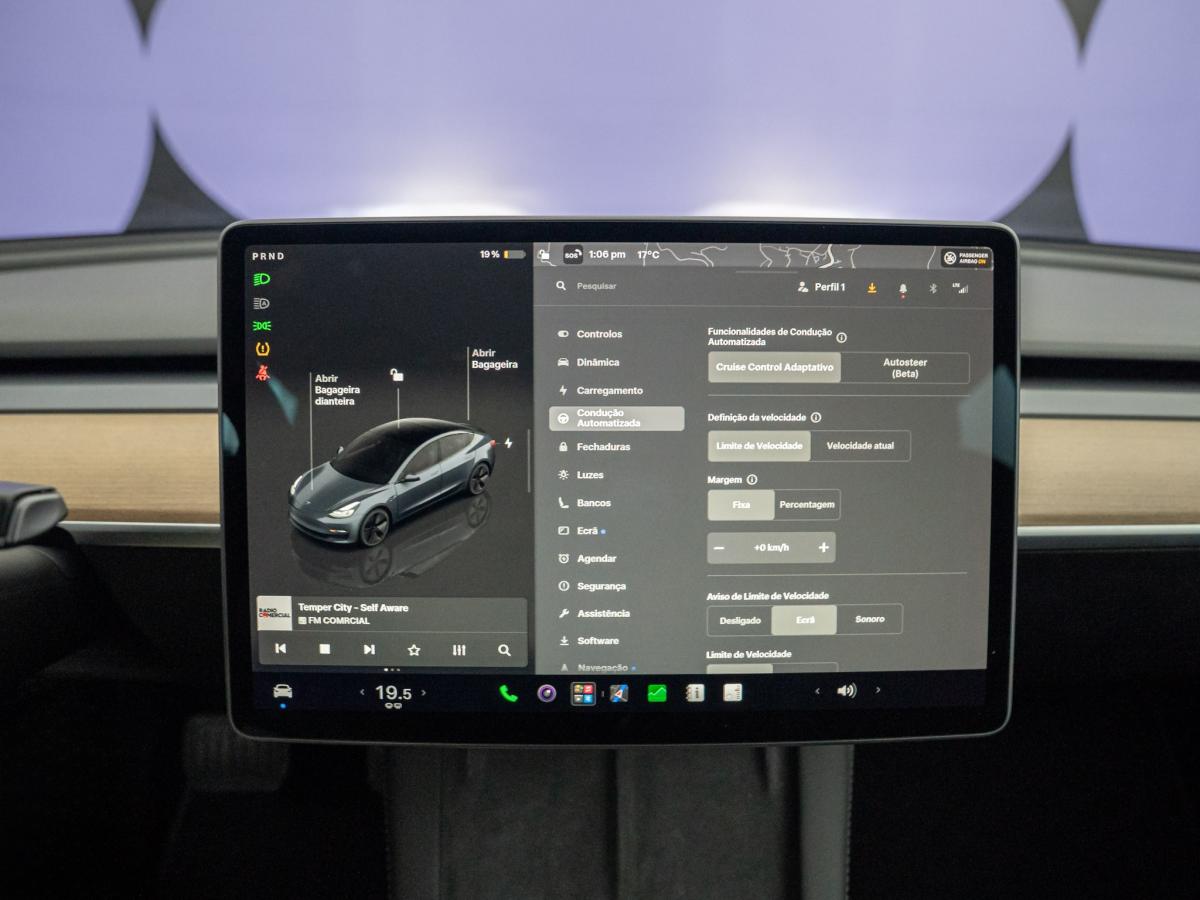 tesla-model-3-2023-eletrico-500cc