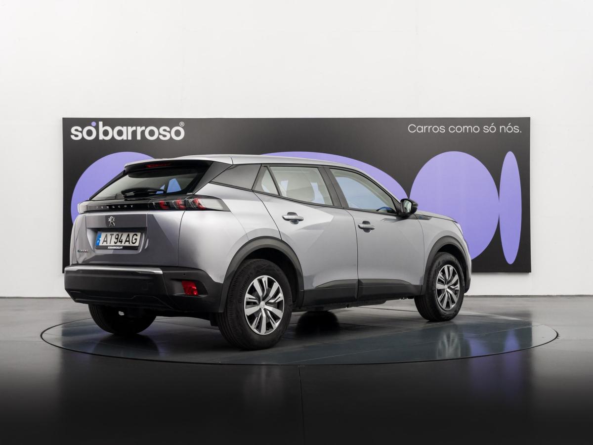 peugeot-2008-2022-eletrico-500cc