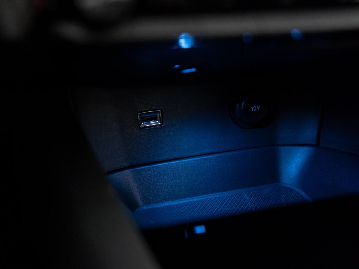 peugeot-3008-2022-diesel-1499cc