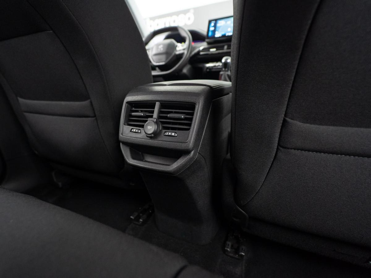 peugeot-3008-2022-diesel-1499cc