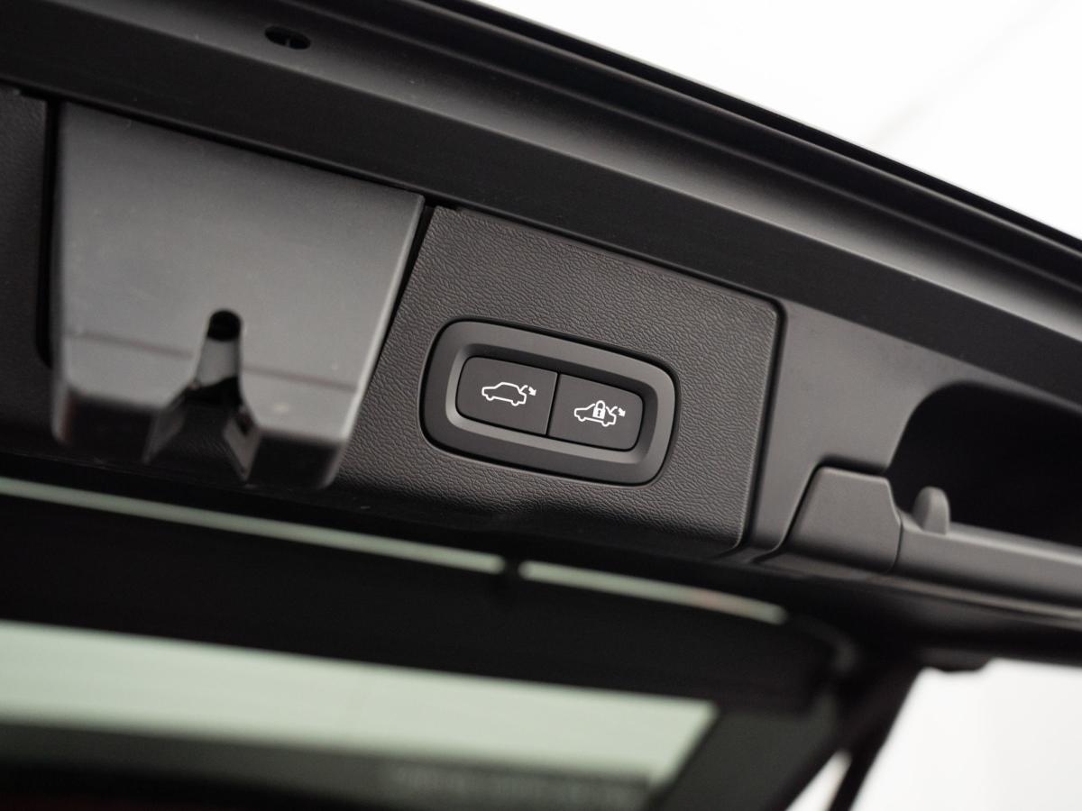 volvo-xc60-2022-hibrido-a-gasolina-1969cc