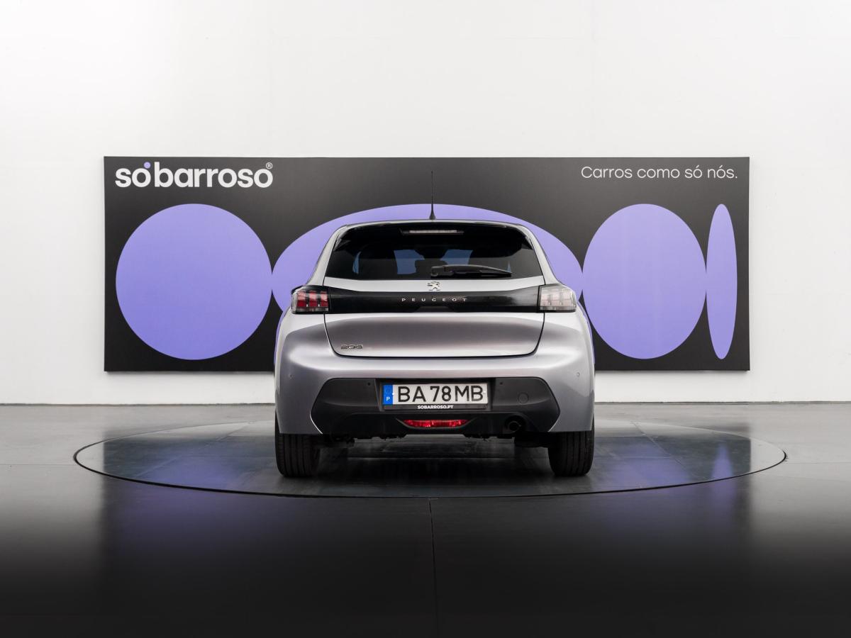 peugeot-208-2023-gasolina-1199cc