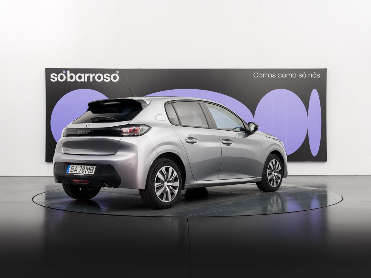 peugeot-208-2023-gasolina-1199cc