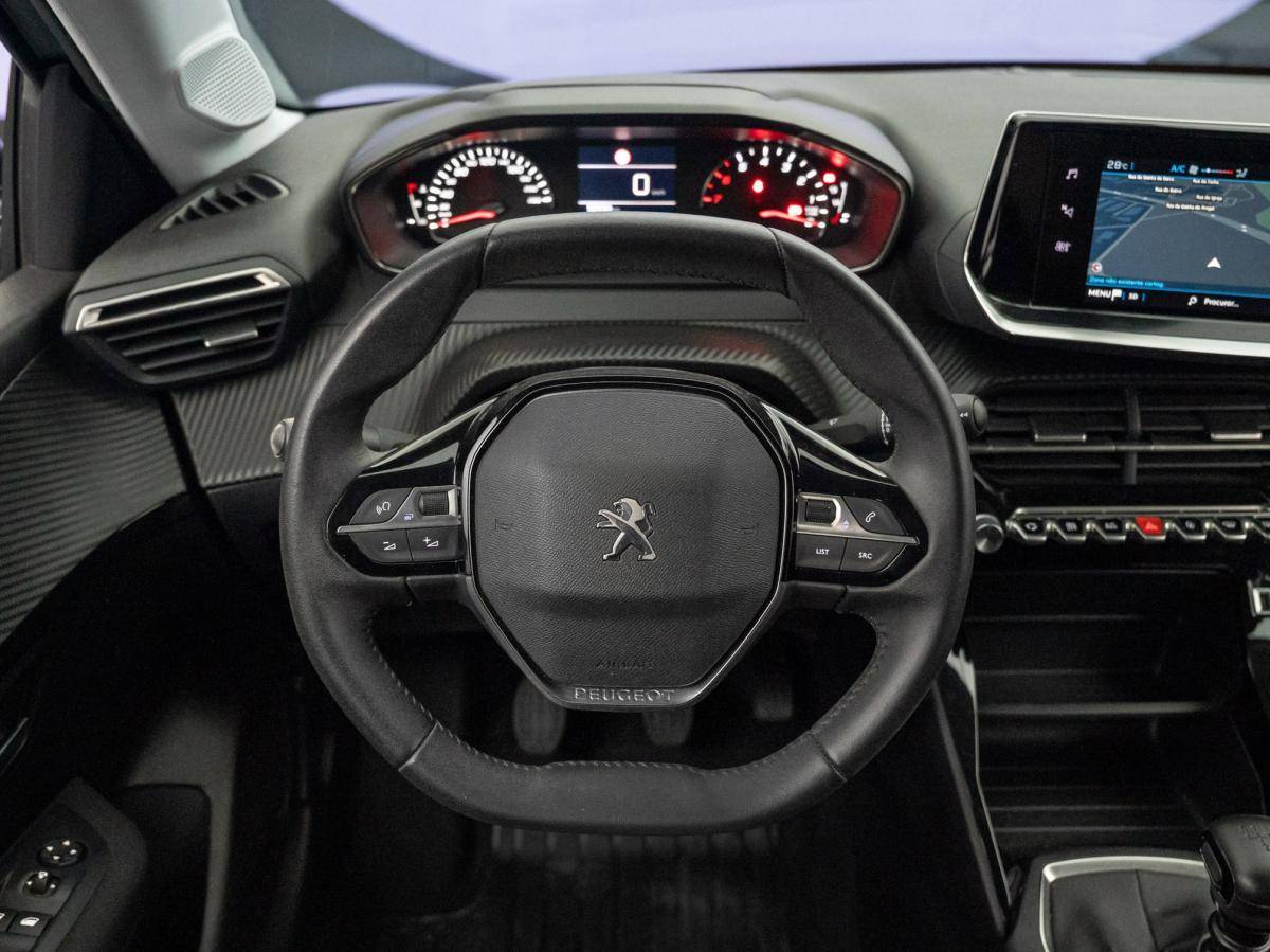 peugeot-208-2023-gasolina-1199cc