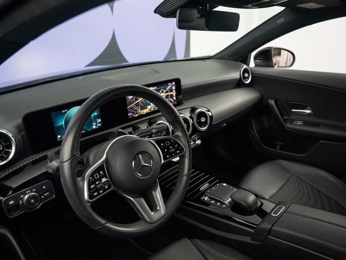 mercedes-benz-classe-a-2022-hibrido-a-gasolina-1332cc