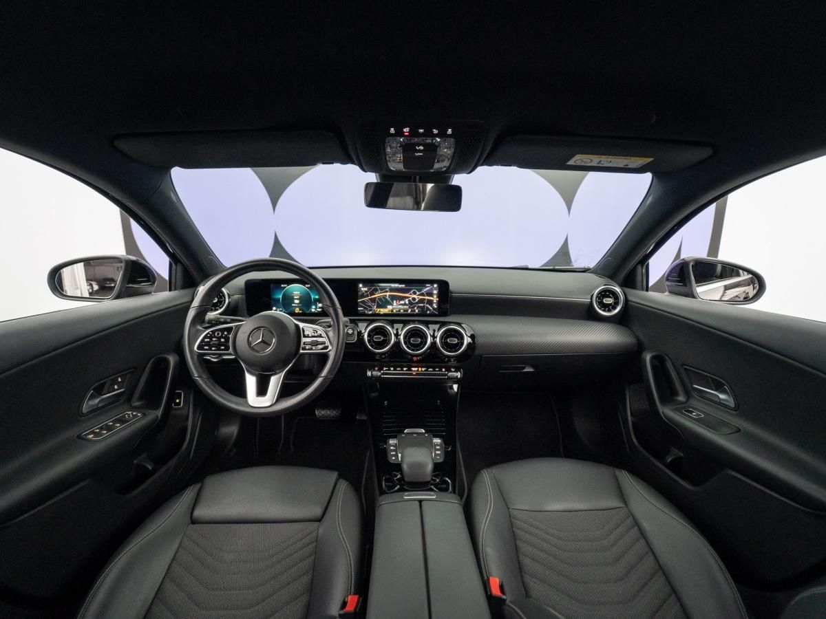 mercedes-benz-classe-a-2022-hibrido-a-gasolina-1332cc