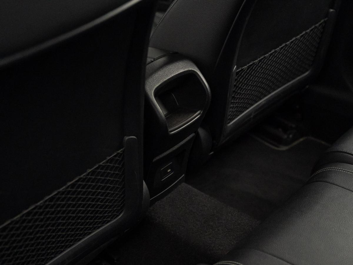 mercedes-benz-classe-a-2022-hibrido-a-gasolina-1332cc