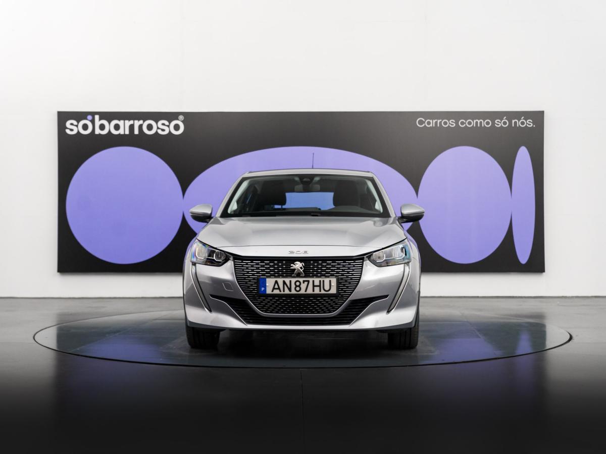 peugeot-208-2022-eletrico-500cc
