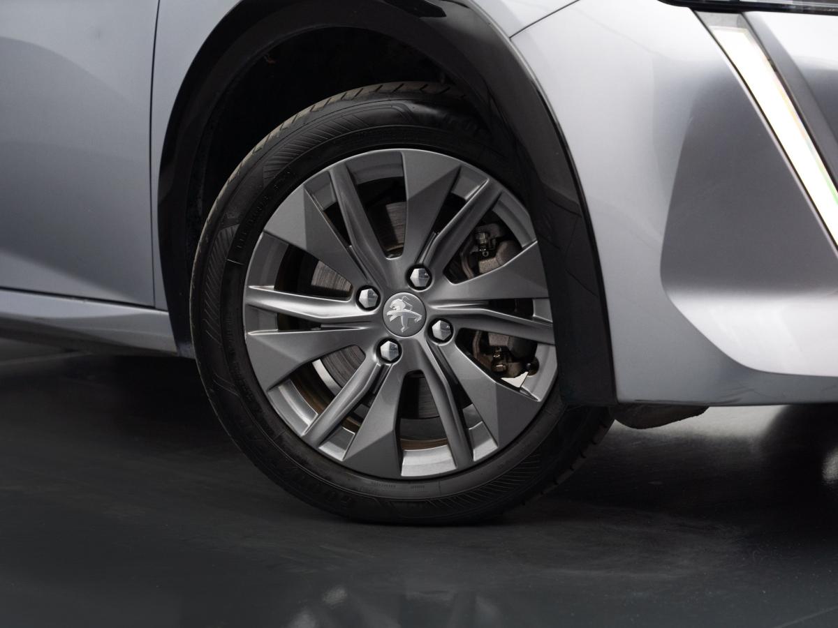 peugeot-208-2022-eletrico-500cc