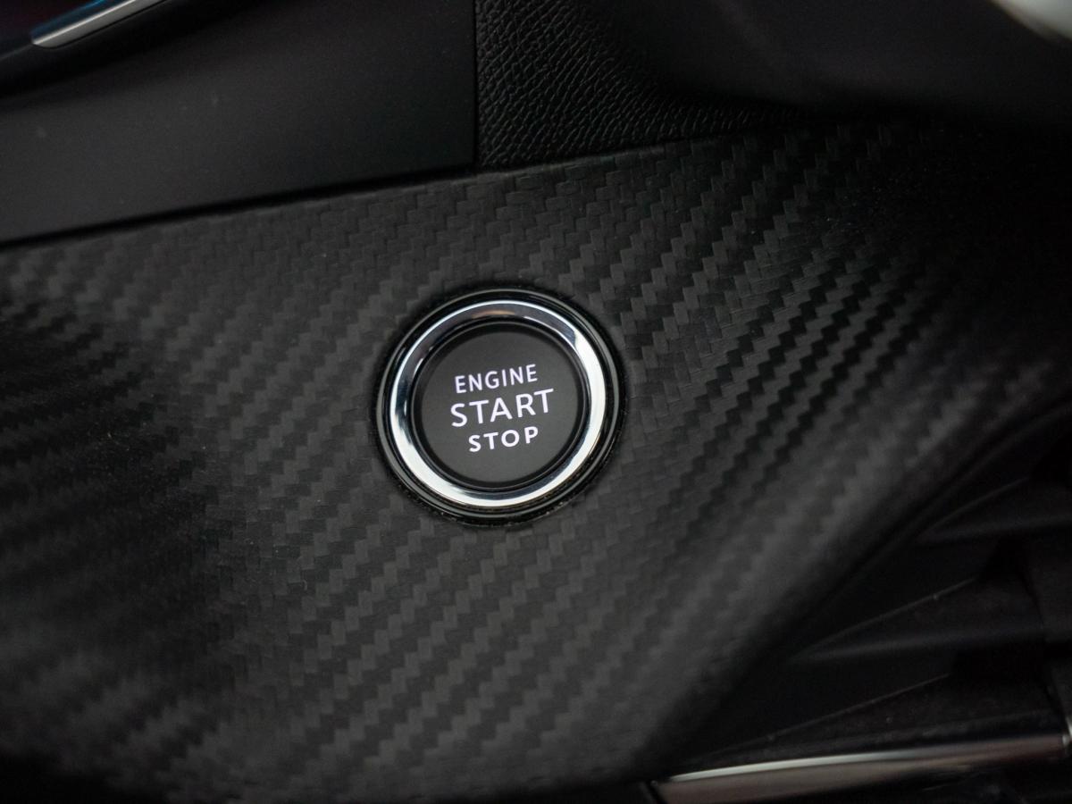 peugeot-208-2022-eletrico-500cc