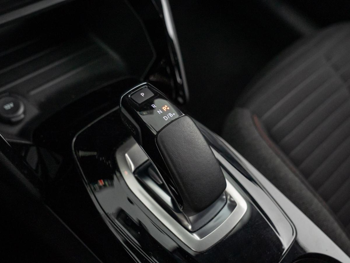 peugeot-208-2022-eletrico-500cc