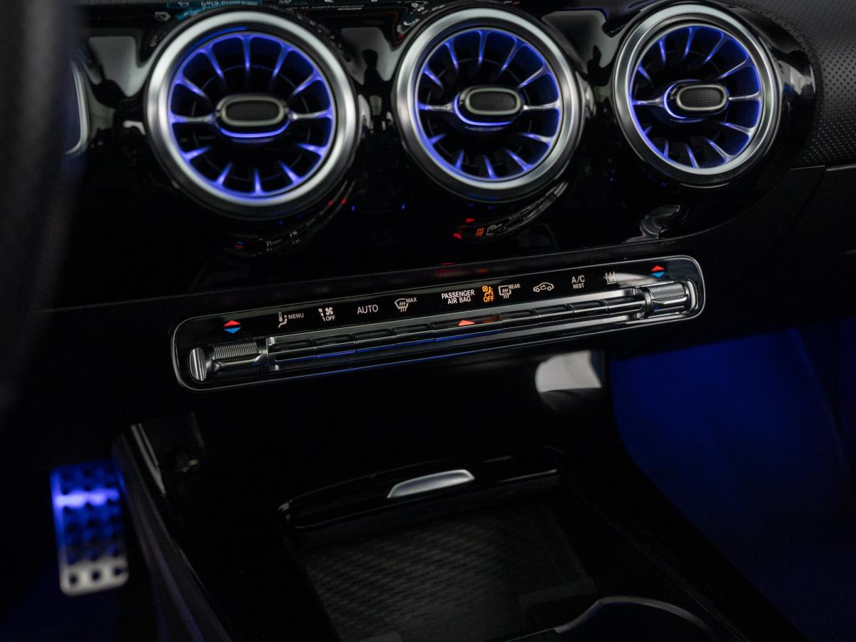 mercedes-benz-cla-2021-hibrido-a-gasolina-1332cc
