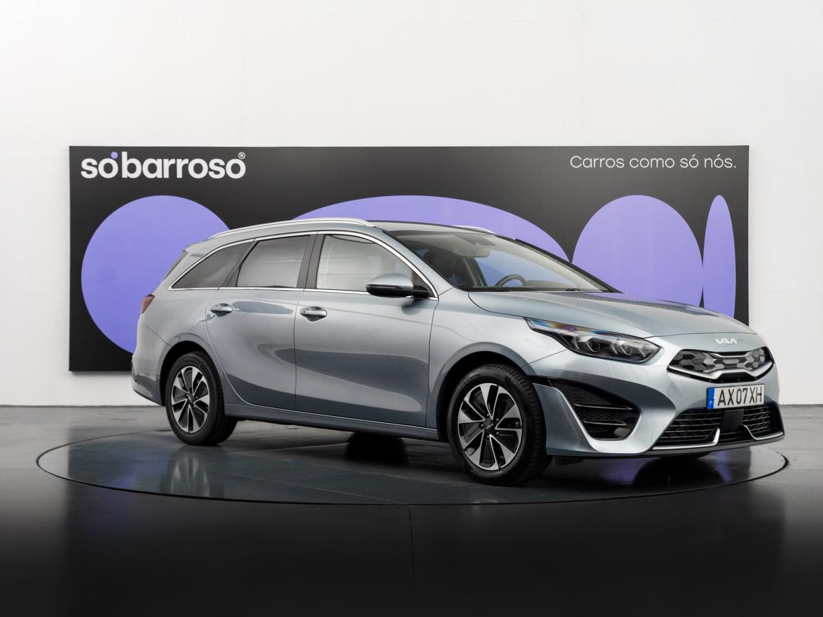 kia-ceed-sw-2023-hibrido-a-gasolina-1580cc