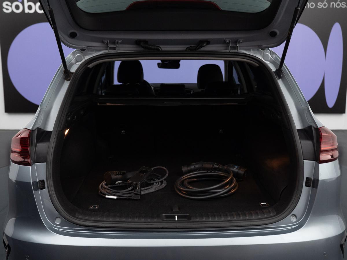 kia-ceed-sw-2023-hibrido-a-gasolina-1580cc