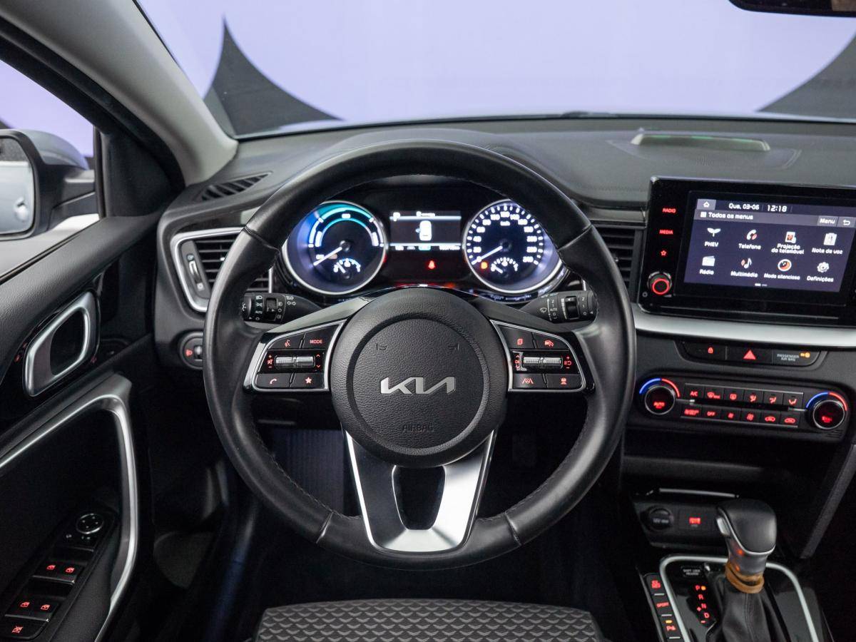 kia-ceed-sw-2023-hibrido-a-gasolina-1580cc