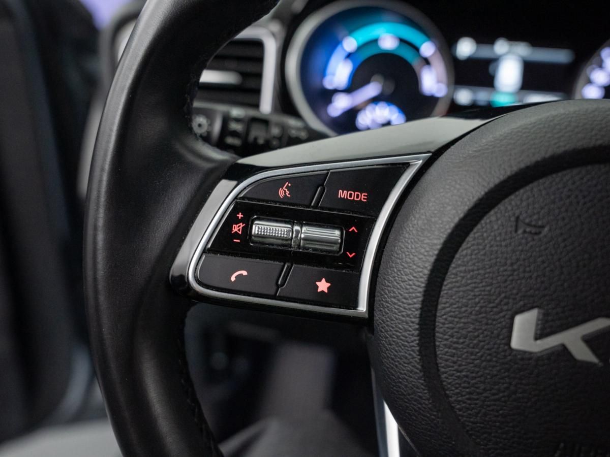 kia-ceed-sw-2023-hibrido-a-gasolina-1580cc