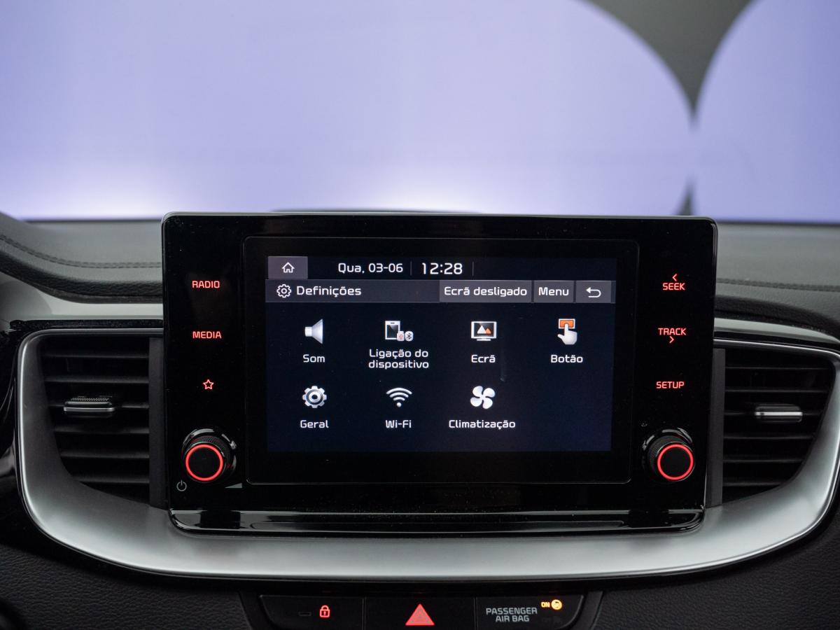 kia-ceed-sw-2023-hibrido-a-gasolina-1580cc