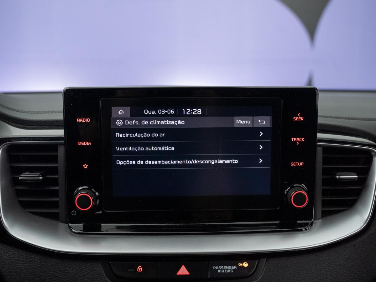 kia-ceed-sw-2023-hibrido-a-gasolina-1580cc