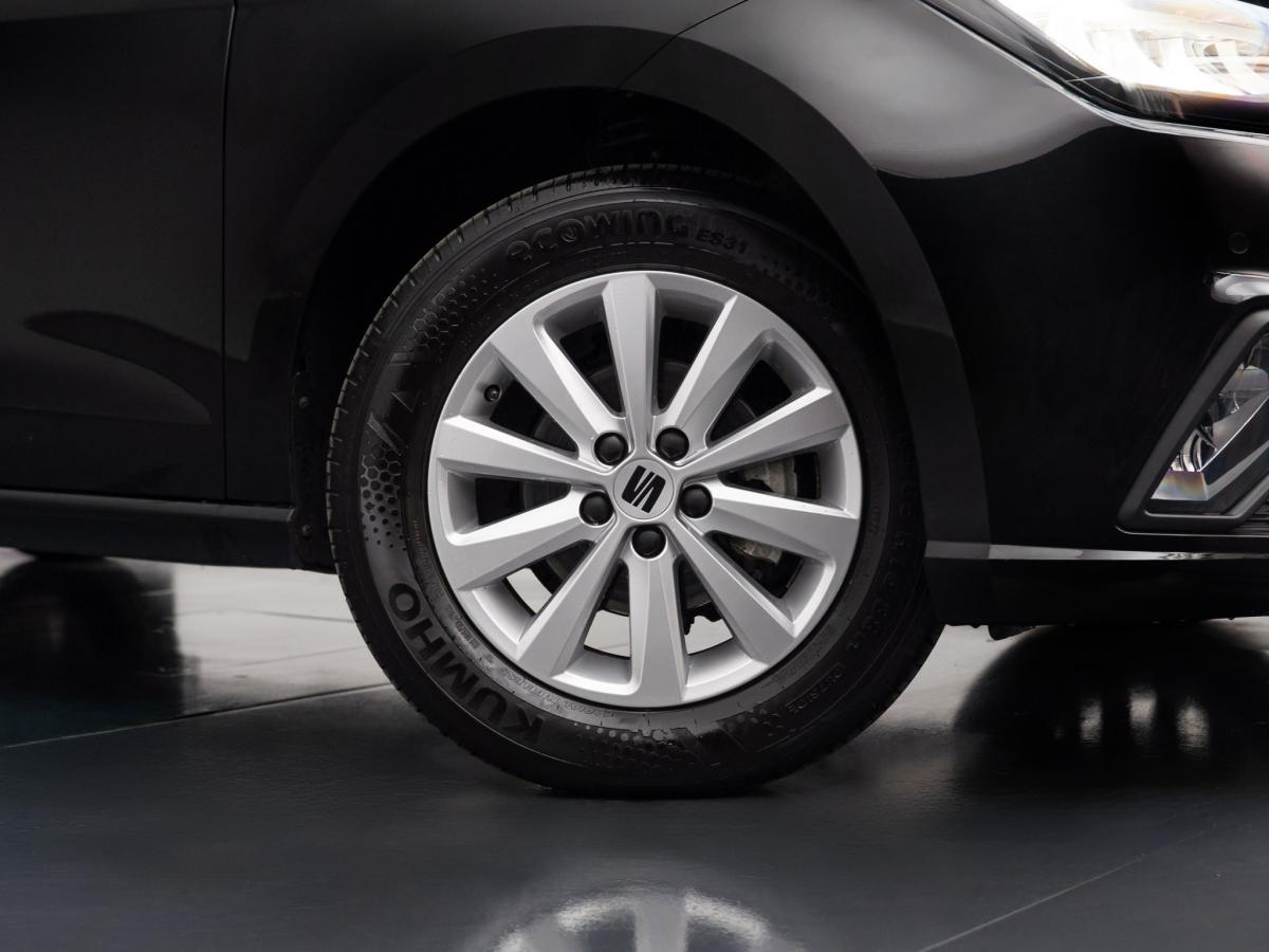 seat-ibiza-2023-gasolina-999cc