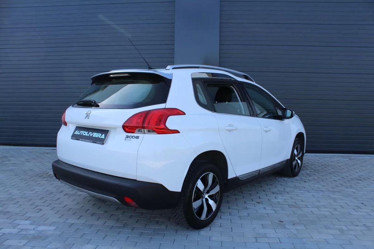 peugeot-2008-2015-gasolina-1199cc