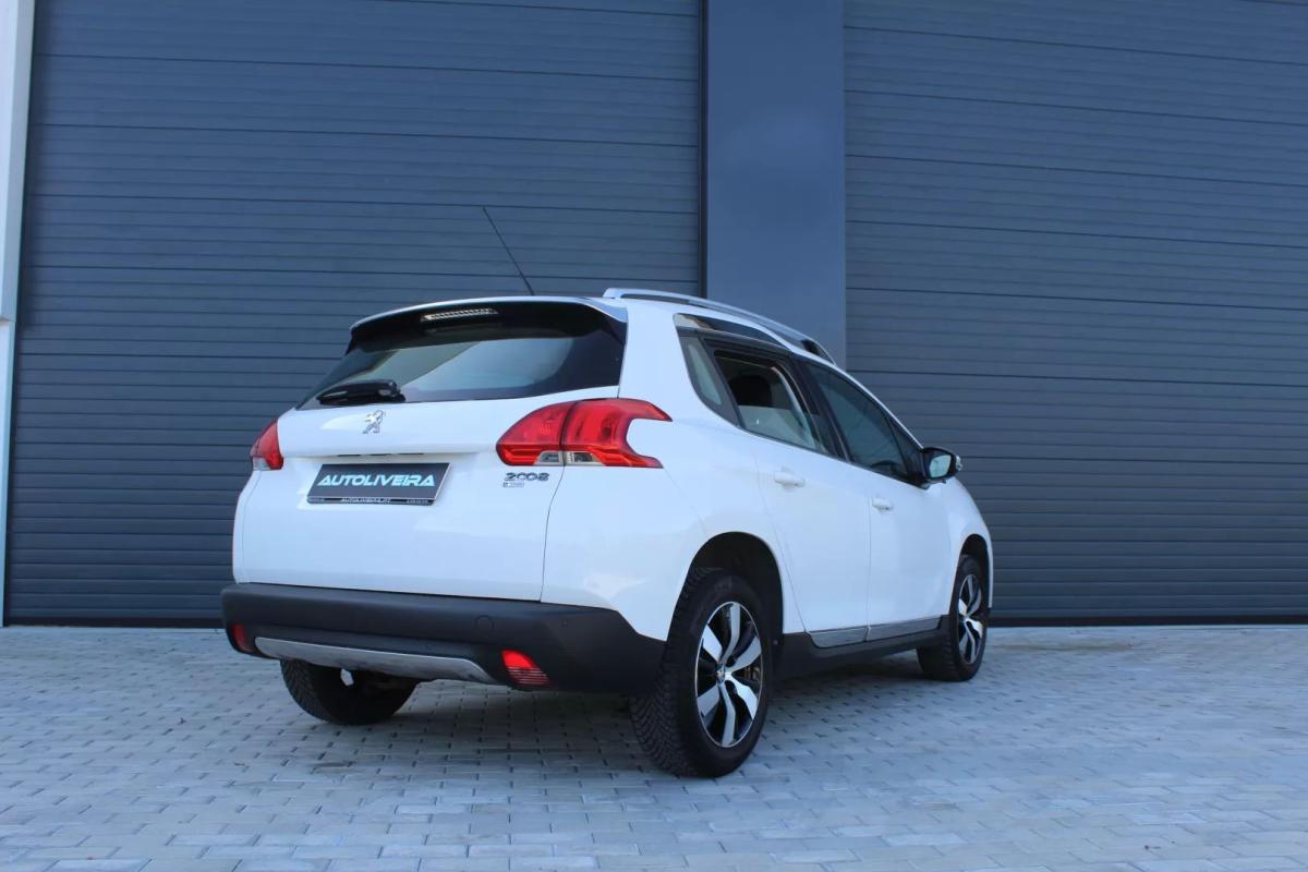 peugeot-2008-2015-gasolina-1199cc