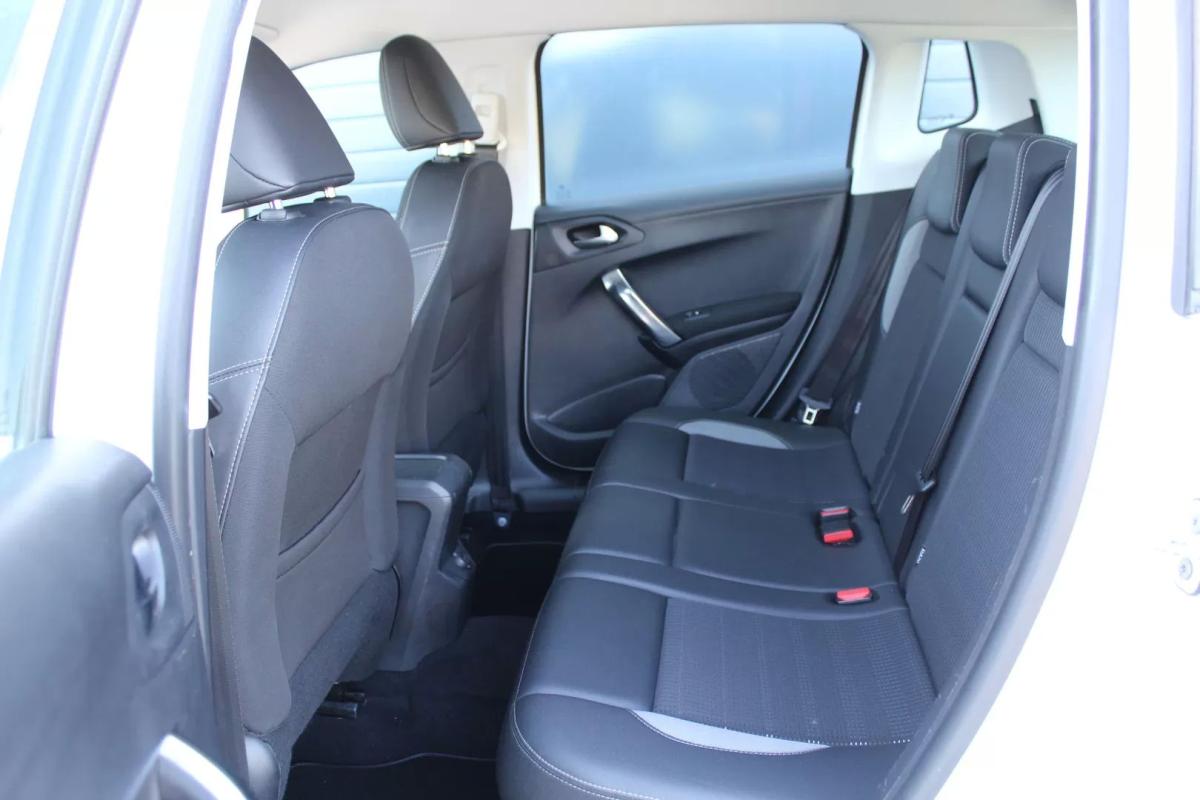 peugeot-2008-2015-gasolina-1199cc