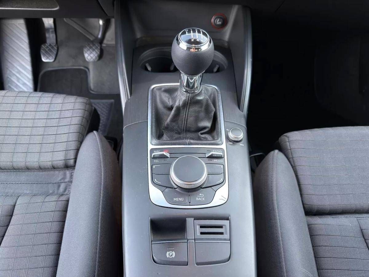 audi-a3-limousine-2016-diesel-1598cc