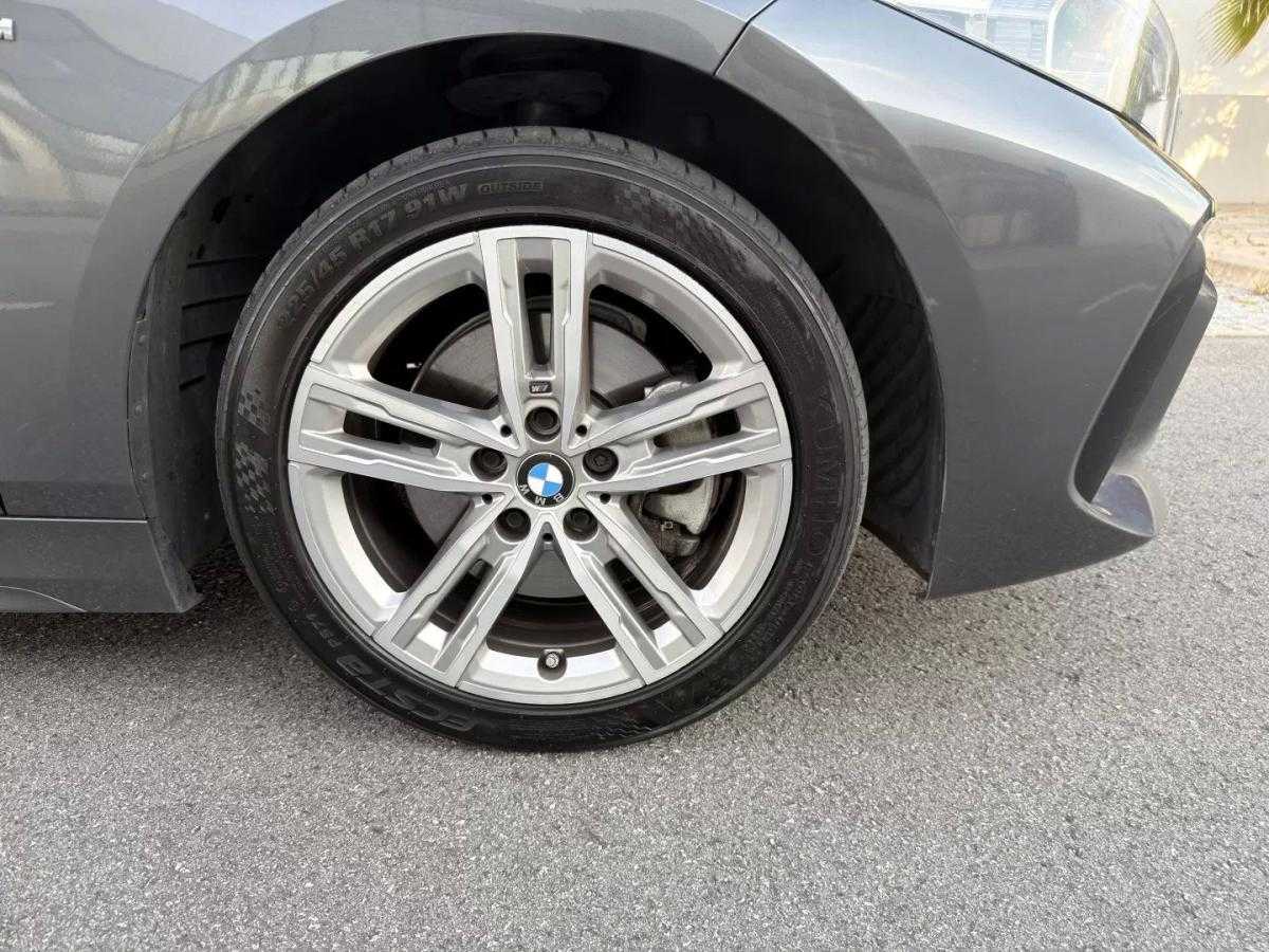 bmw-serie-1-2019-diesel-1496cc