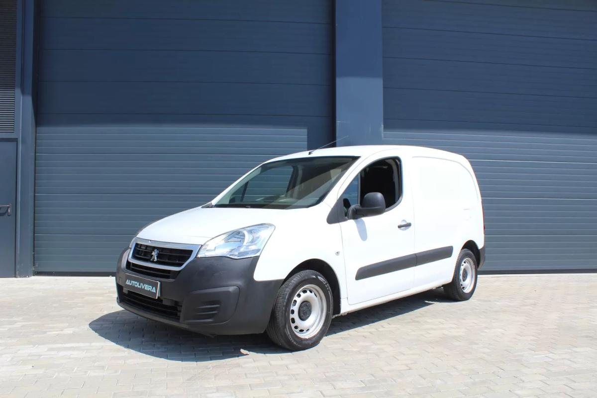 peugeot-partner-2018-diesel-1560cc