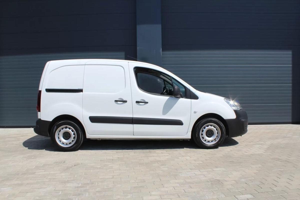 peugeot-partner-2018-diesel-1560cc