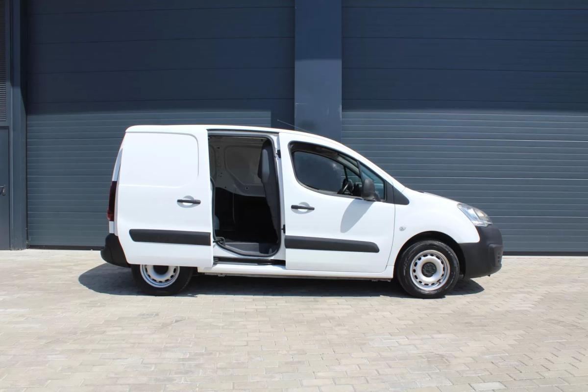 peugeot-partner-2018-diesel-1560cc