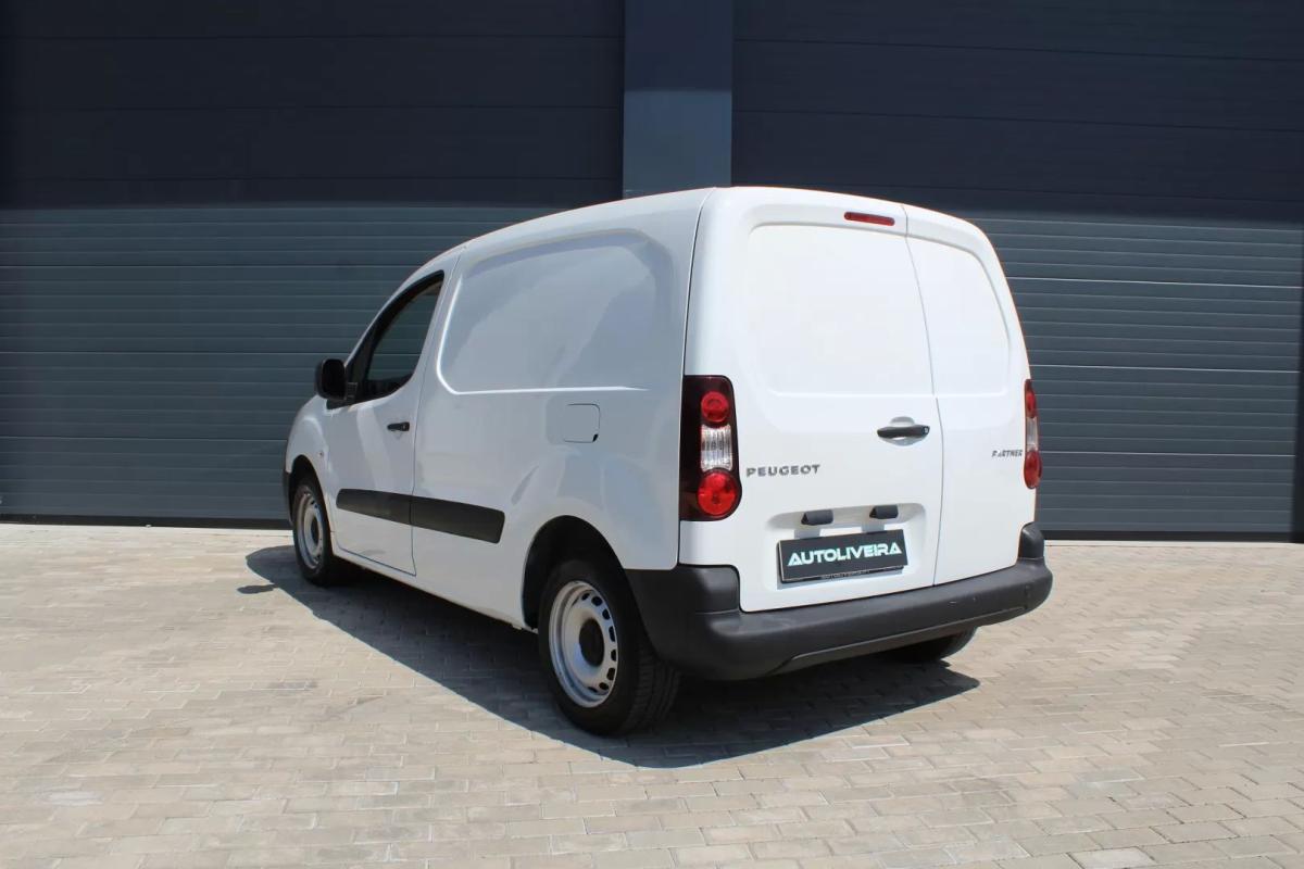 peugeot-partner-2018-diesel-1560cc