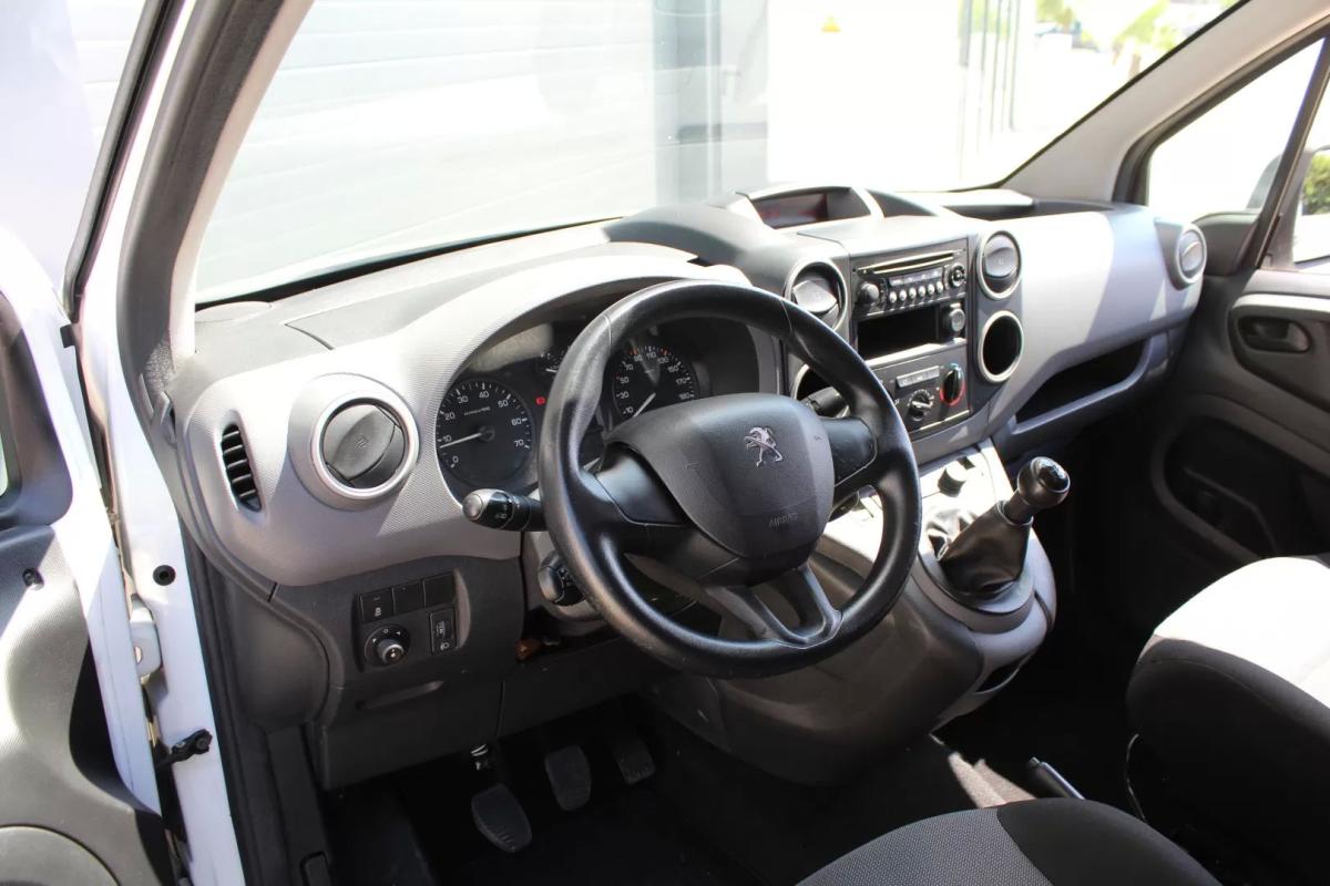 peugeot-partner-2018-diesel-1560cc