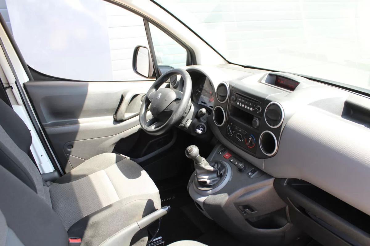peugeot-partner-2018-diesel-1560cc