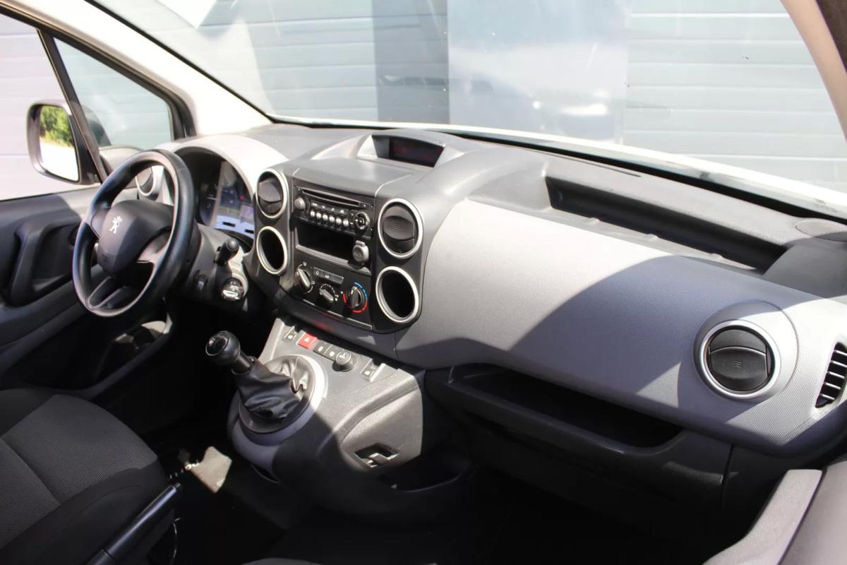 peugeot-partner-2018-diesel-1560cc