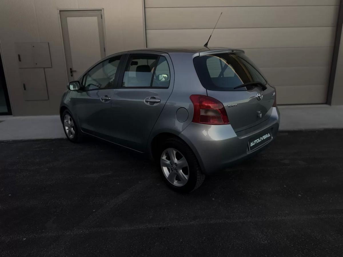 toyota-yaris-2008-gasolina-1298cc