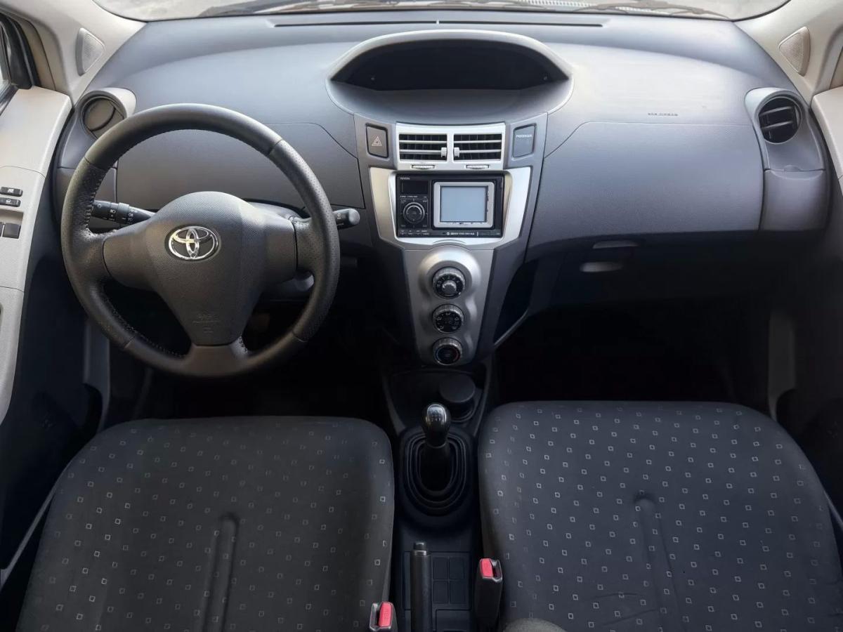 toyota-yaris-2008-gasolina-1298cc
