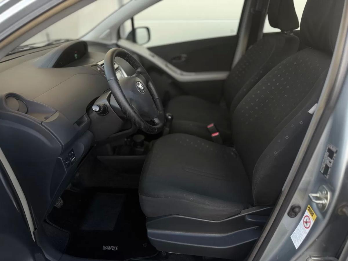 toyota-yaris-2008-gasolina-1298cc