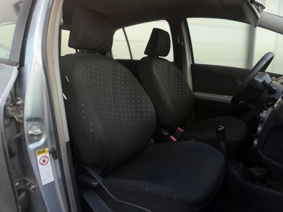 toyota-yaris-2008-gasolina-1298cc