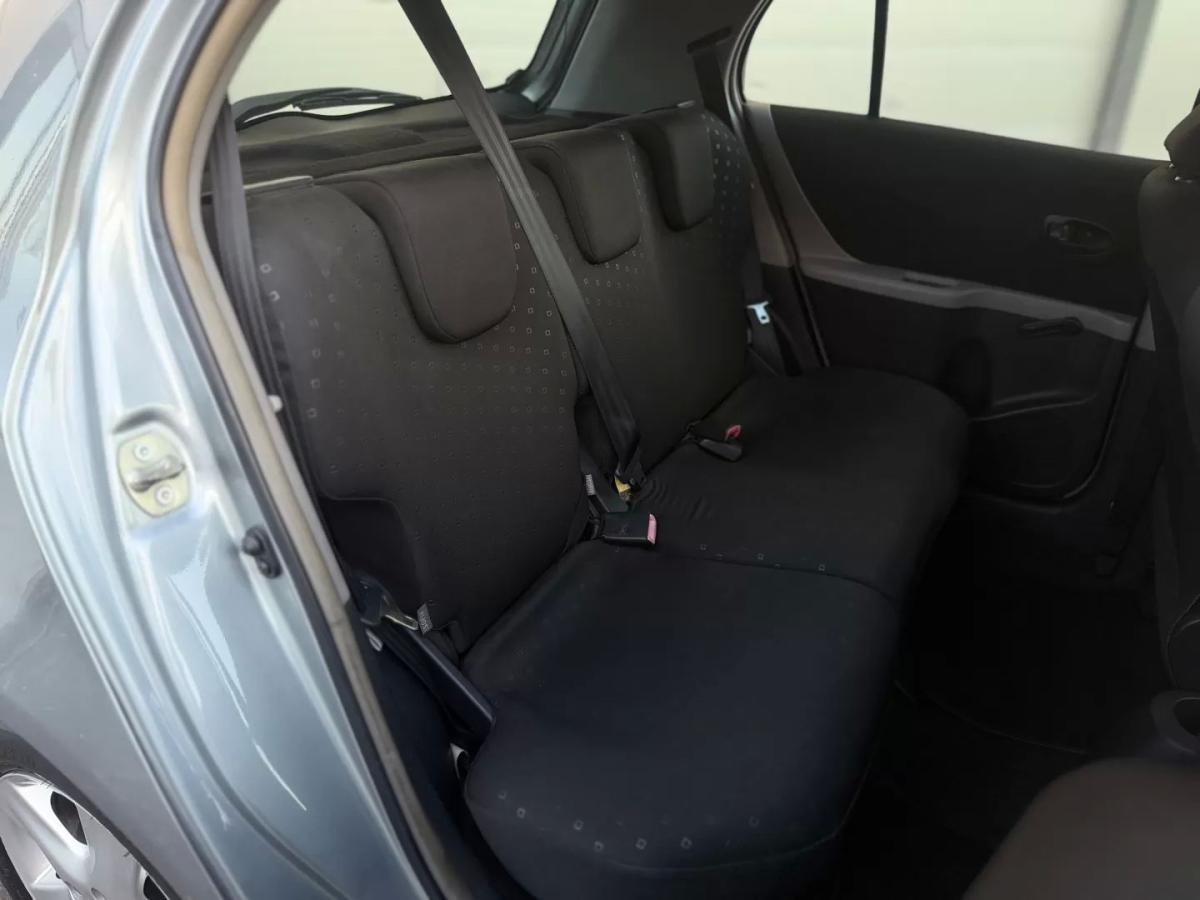 toyota-yaris-2008-gasolina-1298cc