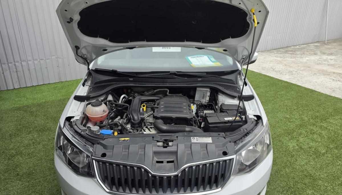 skoda-fabia-1-0-tsi-2018-gasolina-999cc