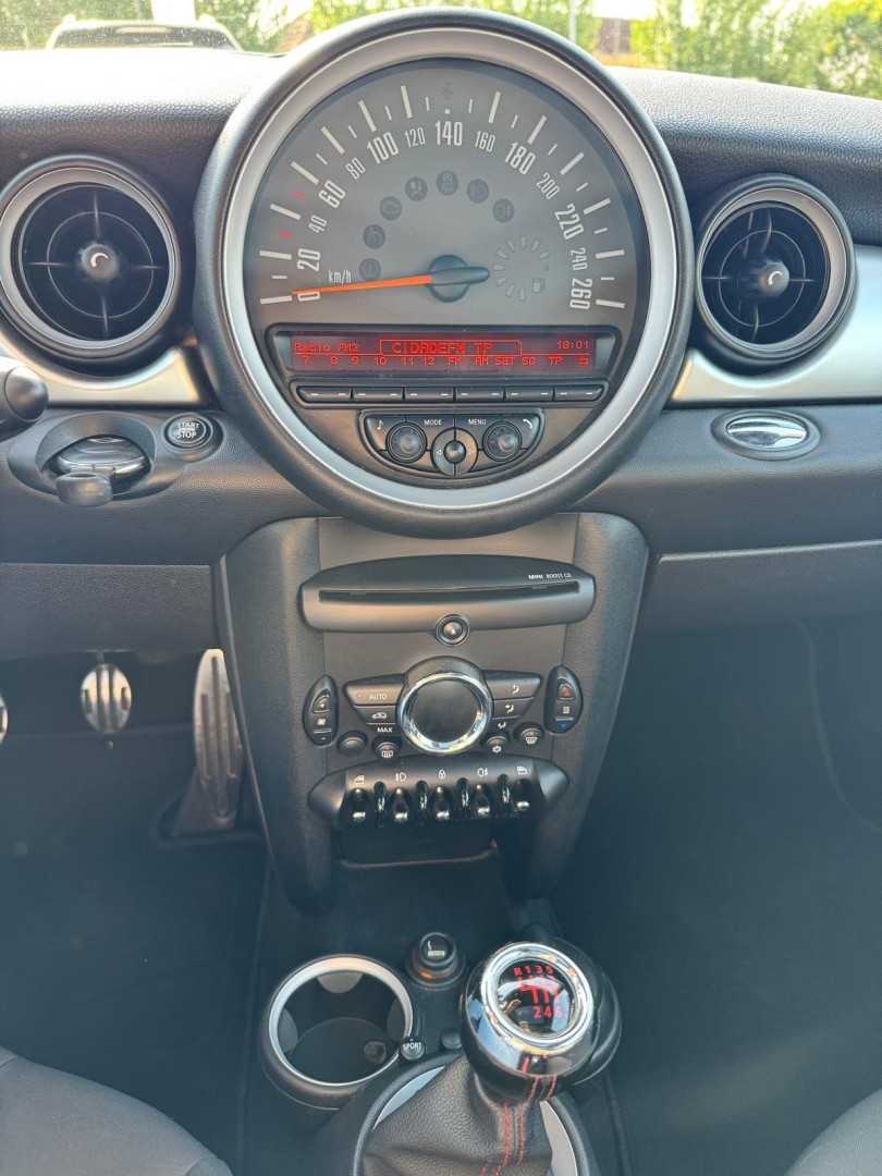 mini-cooper-2011-gasolina-1598cc