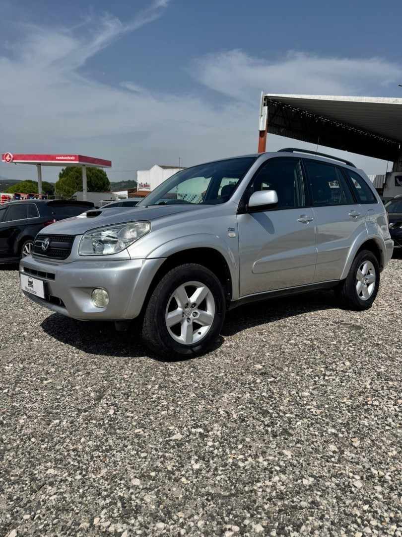 toyota-rav4-2003-diesel-1995cc