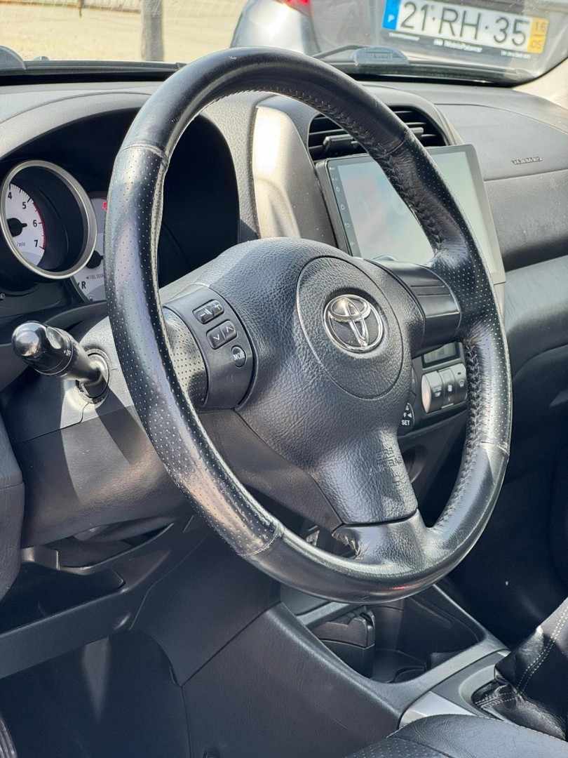 toyota-rav4-2003-diesel-1995cc